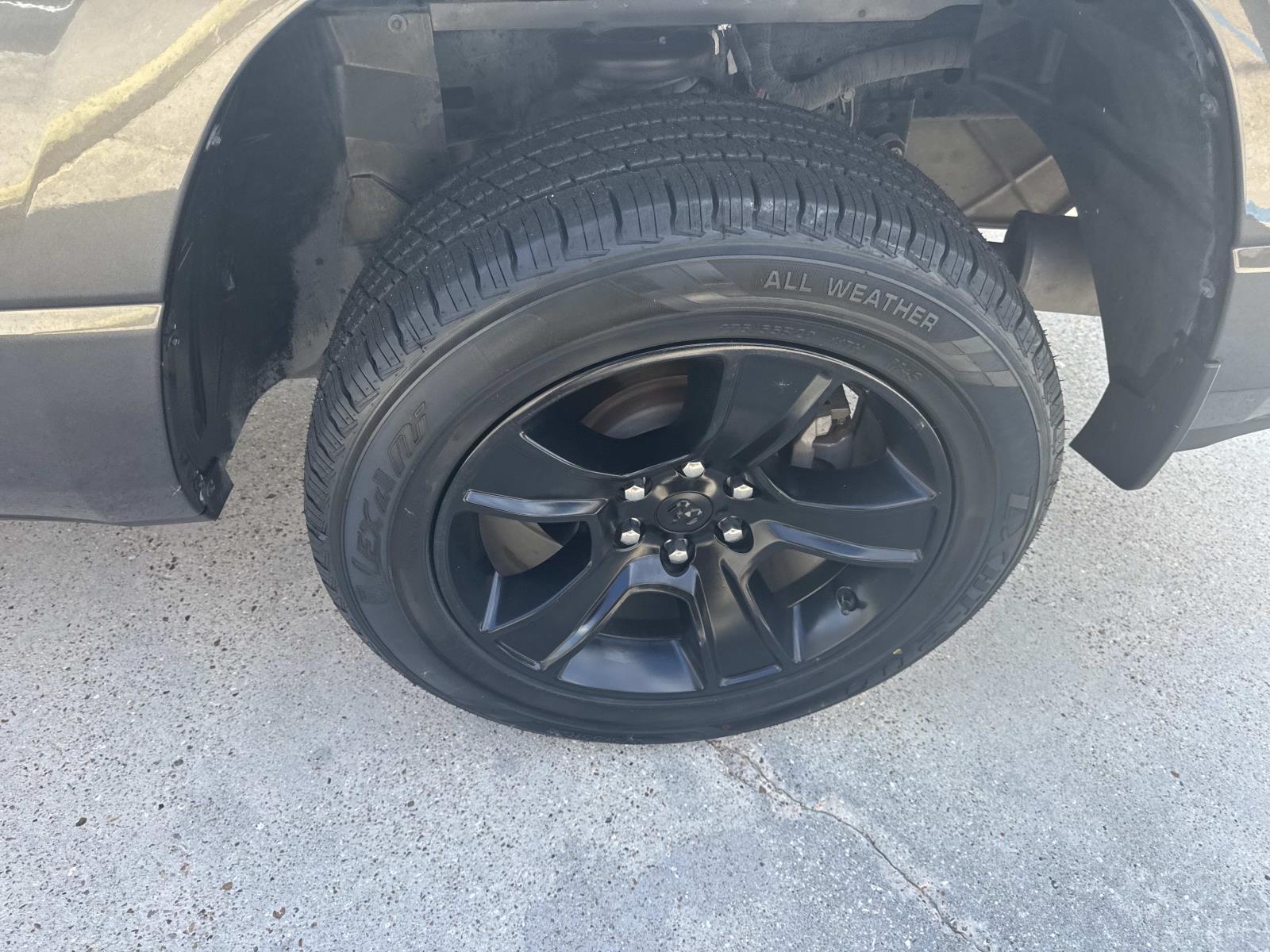 2022 Ram 1500 Lone Star photo 3