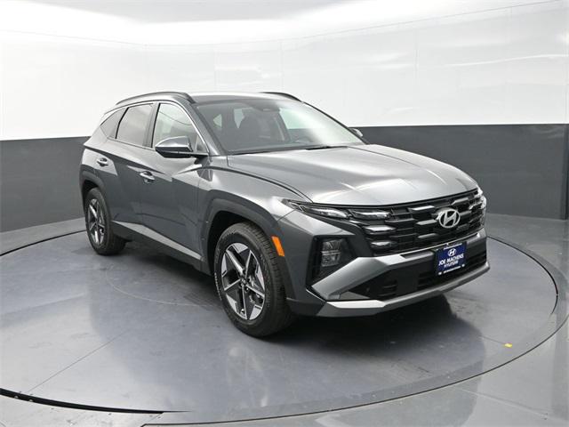 2026 Hyundai Tucson SEL photo 2