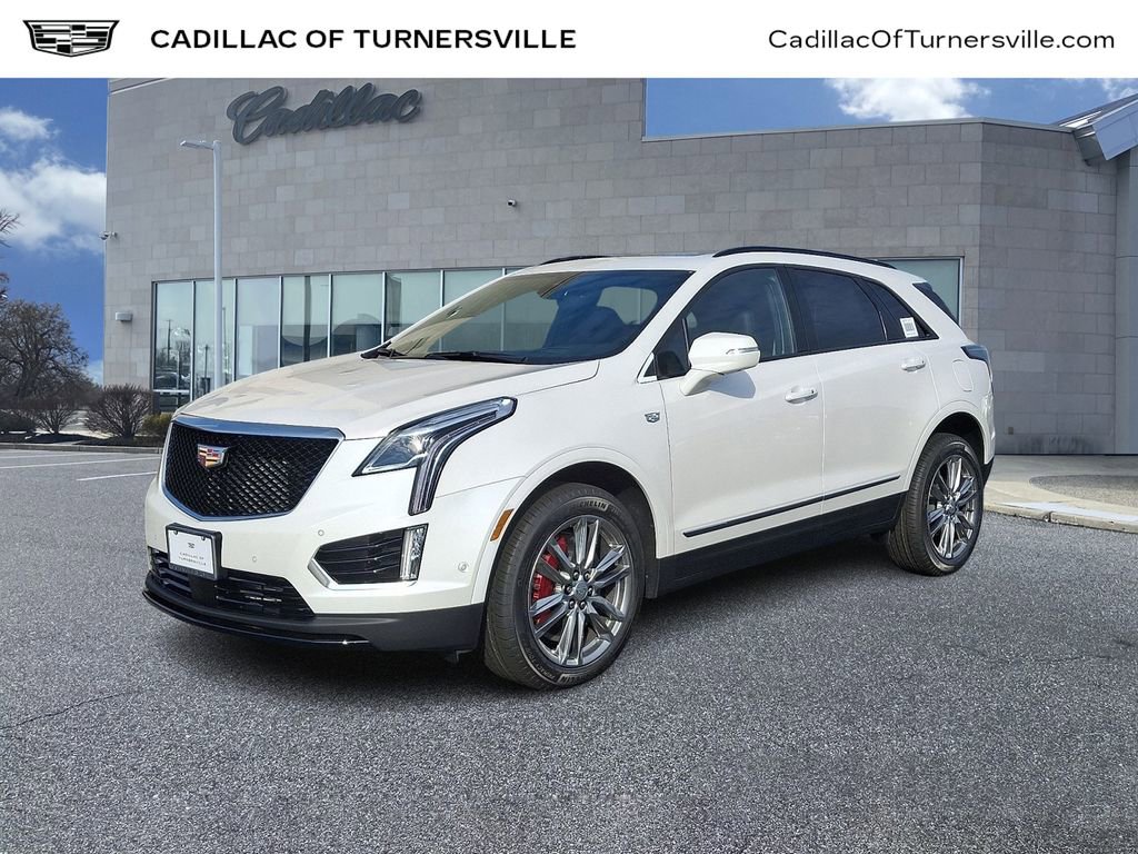 2026 Cadillac XT5 Sport's photo