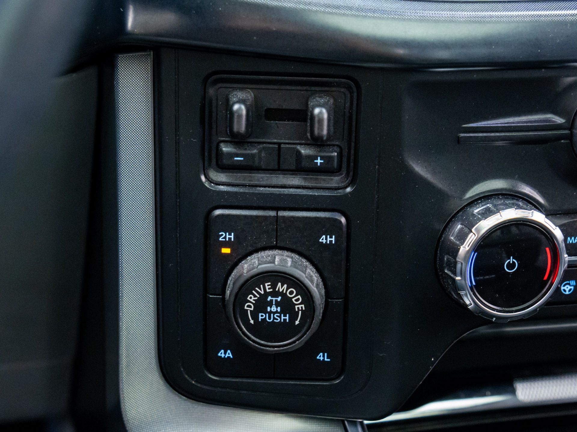 2022 Ford F-150 Limited photo 26
