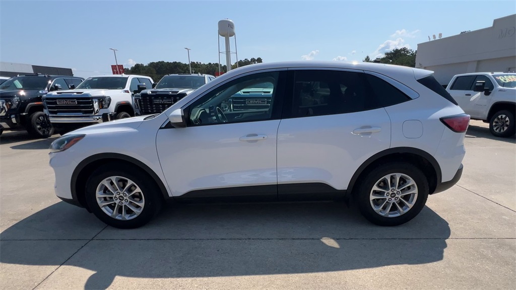 2021 Ford Escape SE photo 5
