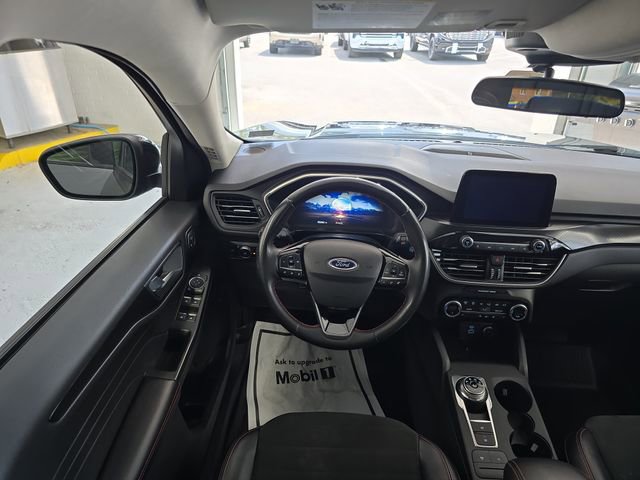 2021 Ford Escape SEL photo 11