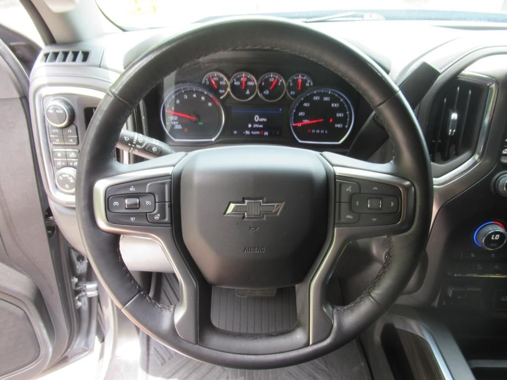 2022 Chevrolet Silverado 1500 RST photo 18