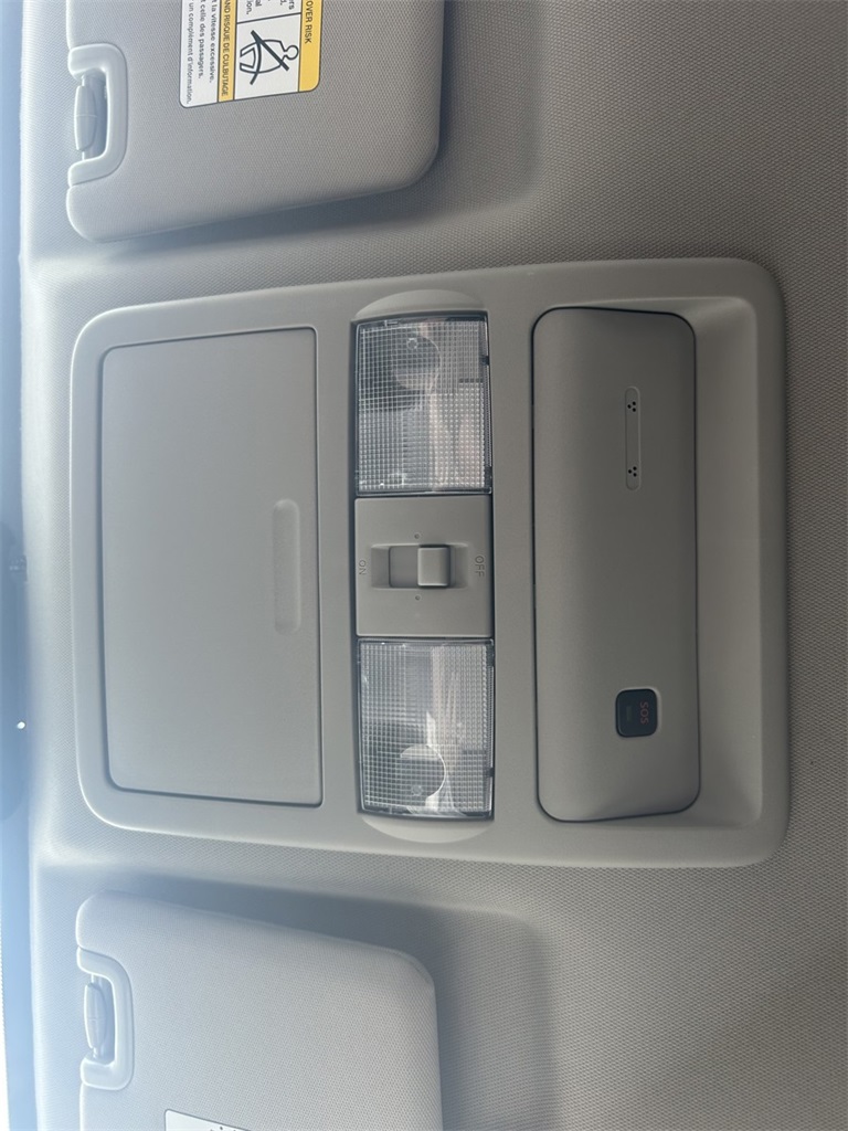 2025 Nissan Frontier Crew Cab SV photo 16