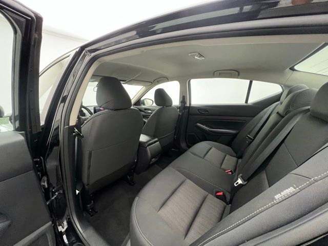2024 Nissan Altima 2.5 SV photo 24