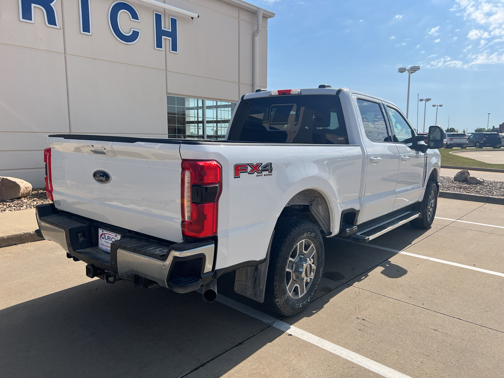 2023 Ford F-250 Lariat photo 7