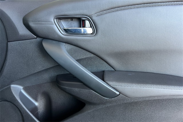 2016 Acura RDX Technology Plus photo 20