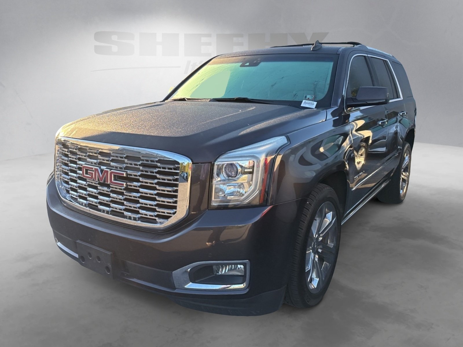 2017 Gmc Yukon Denali photo 2