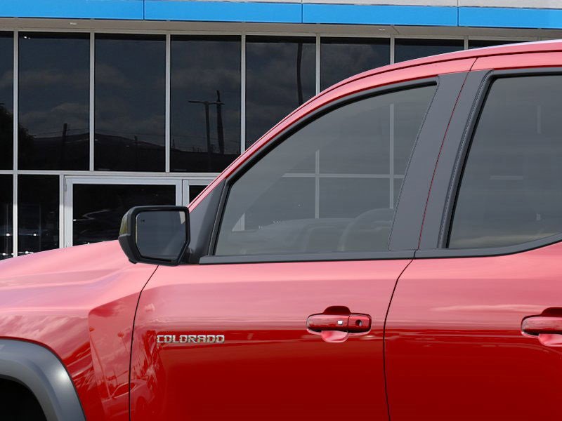 2026 Chevrolet Colorado ZR2 photo 11