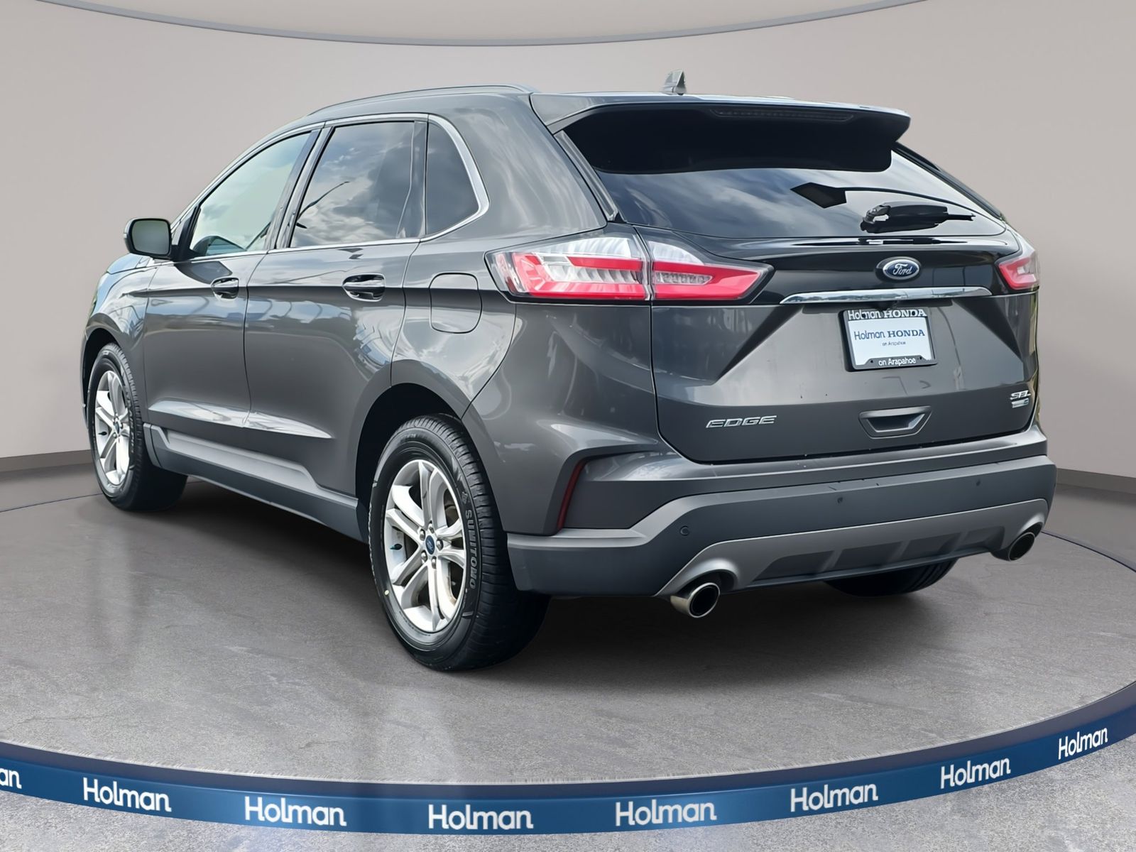 2020 Ford Edge SEL photo 4