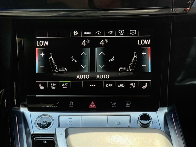 2022 Audi e-tron Prestige photo 21