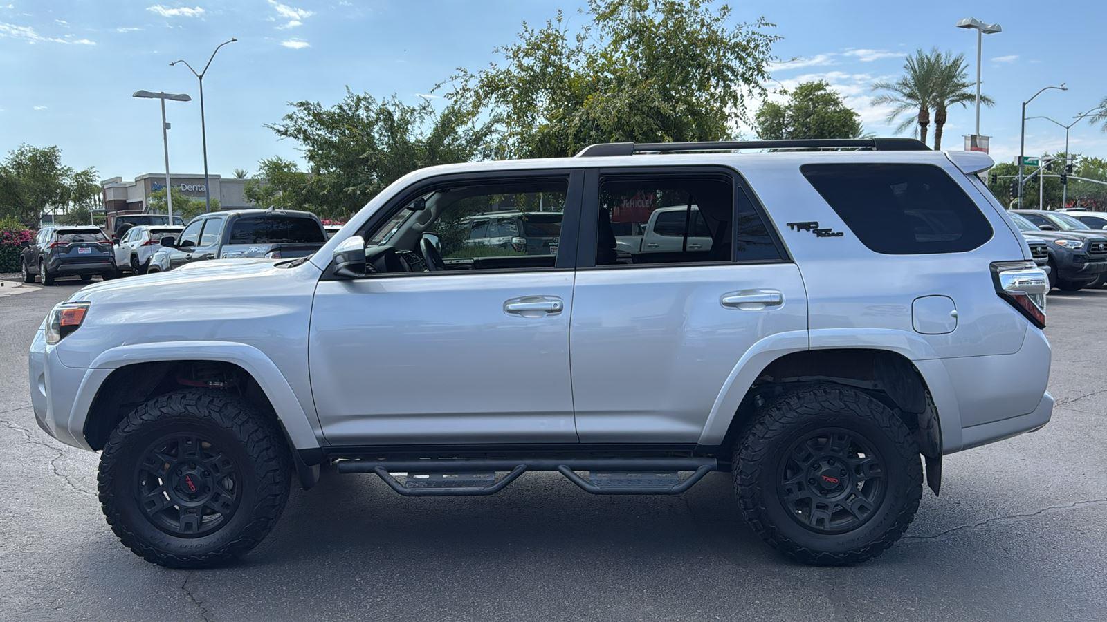 2021 Toyota 4Runner TRD photo 4