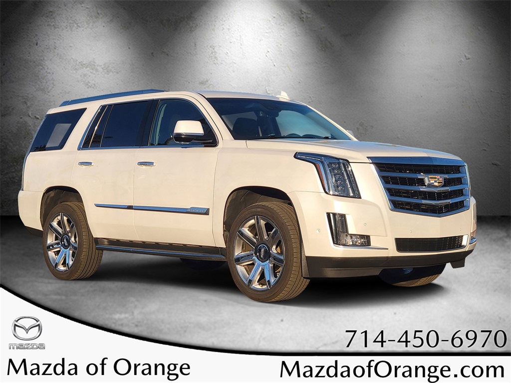 2018 Cadillac Escalade Luxury's photo