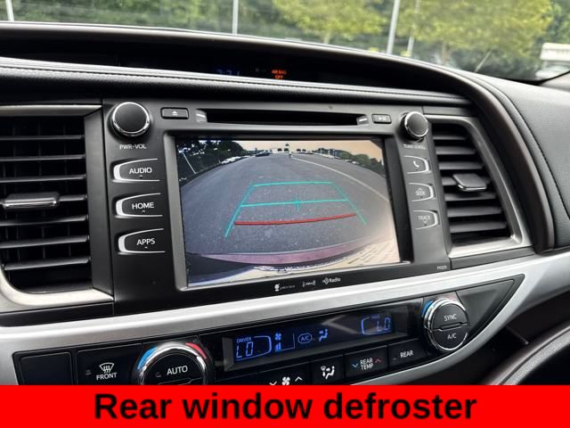 2018 Toyota Highlander LE Plus photo 6