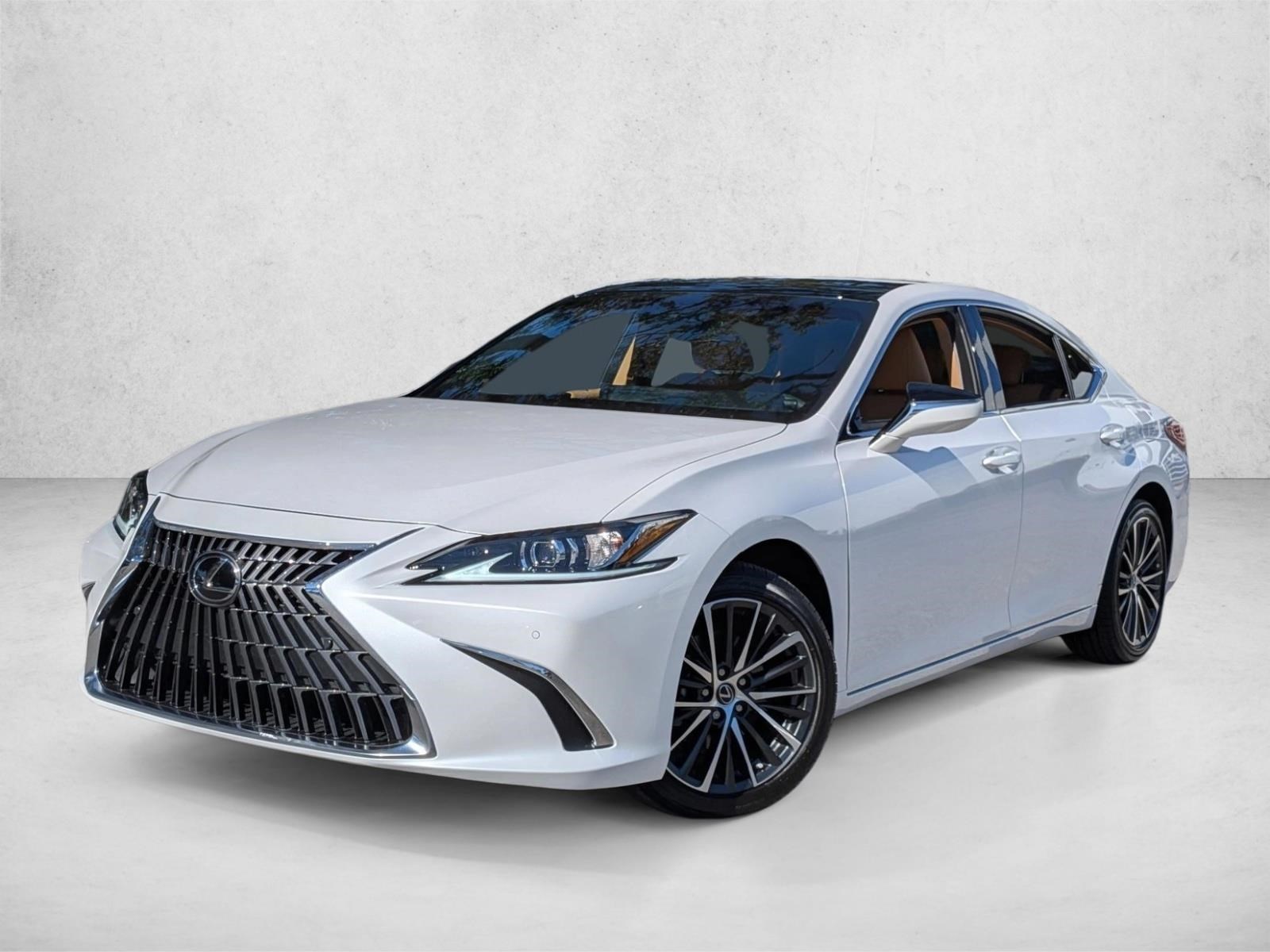 2025 Lexus ES 350's photo