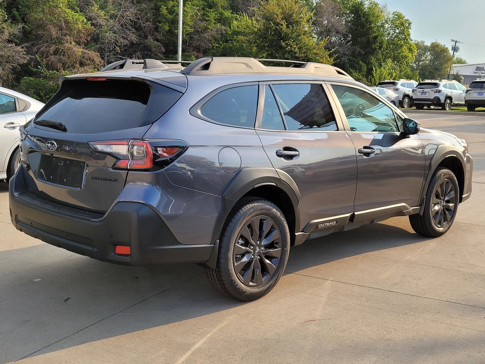 2025 Subaru Outback Onyx Edition photo 16