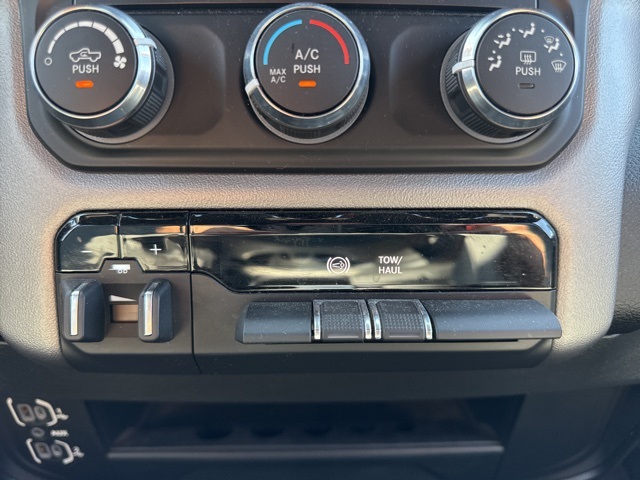 2023 Ram 2500 Big Horn photo 16