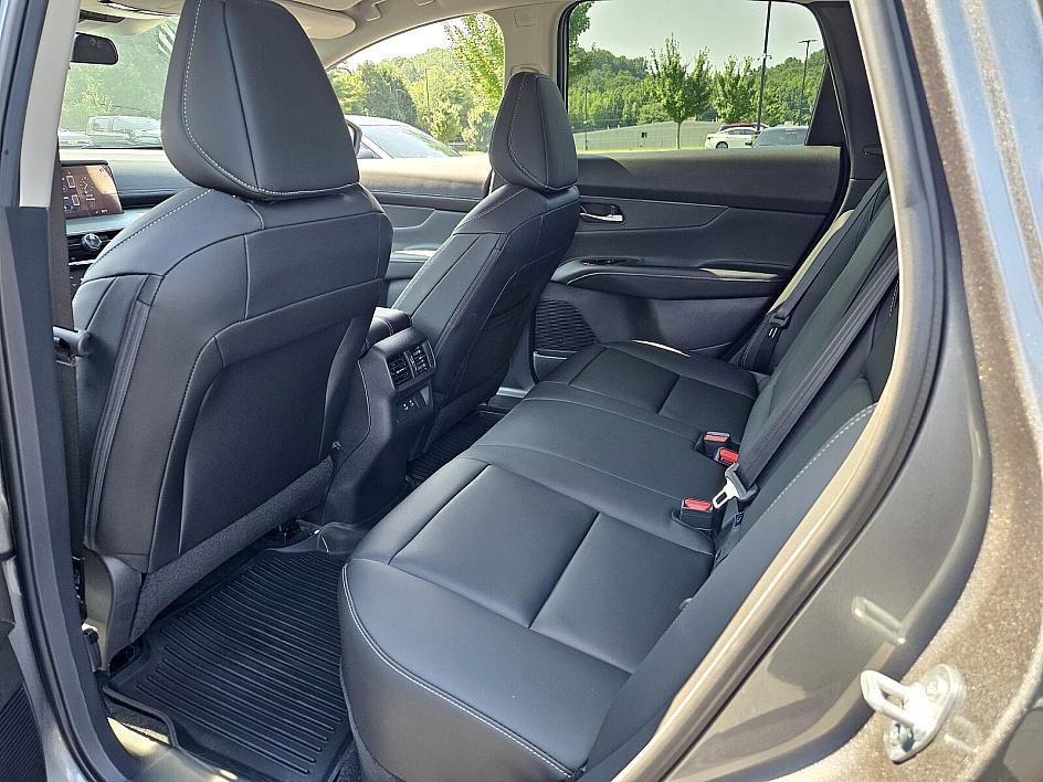 2025 Nissan Murano SV photo 8