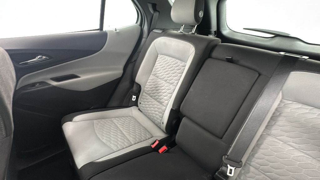 2018 Chevrolet Equinox LS photo 14