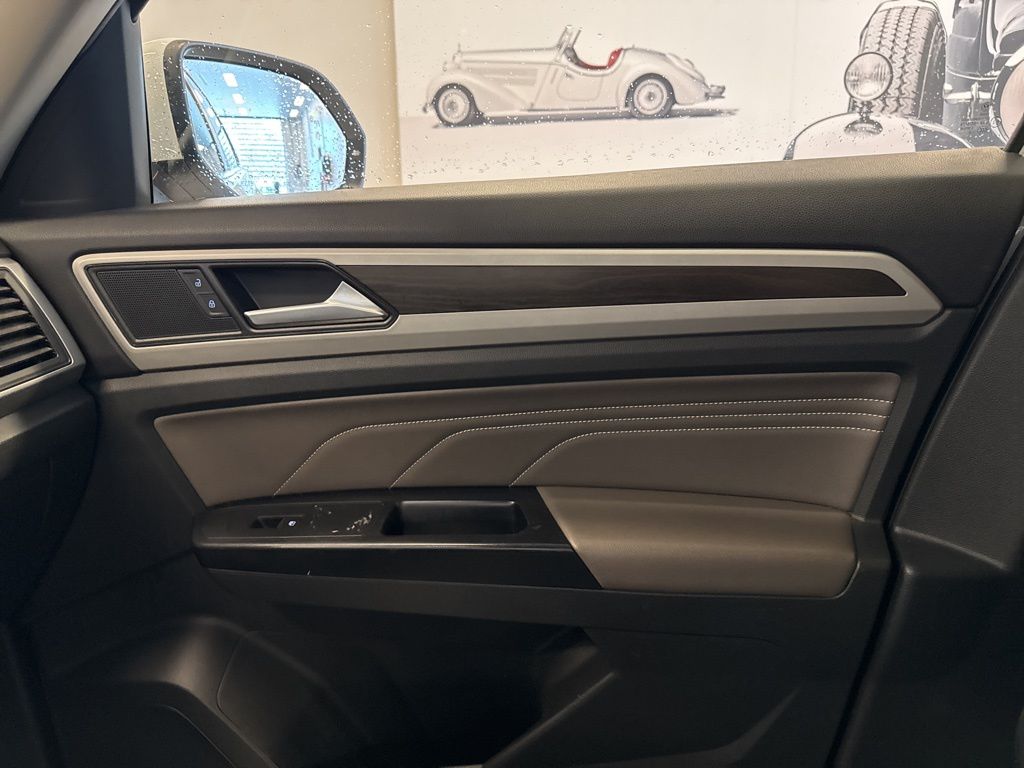 2021 Volkswagen Atlas V6 SE Technology photo 23