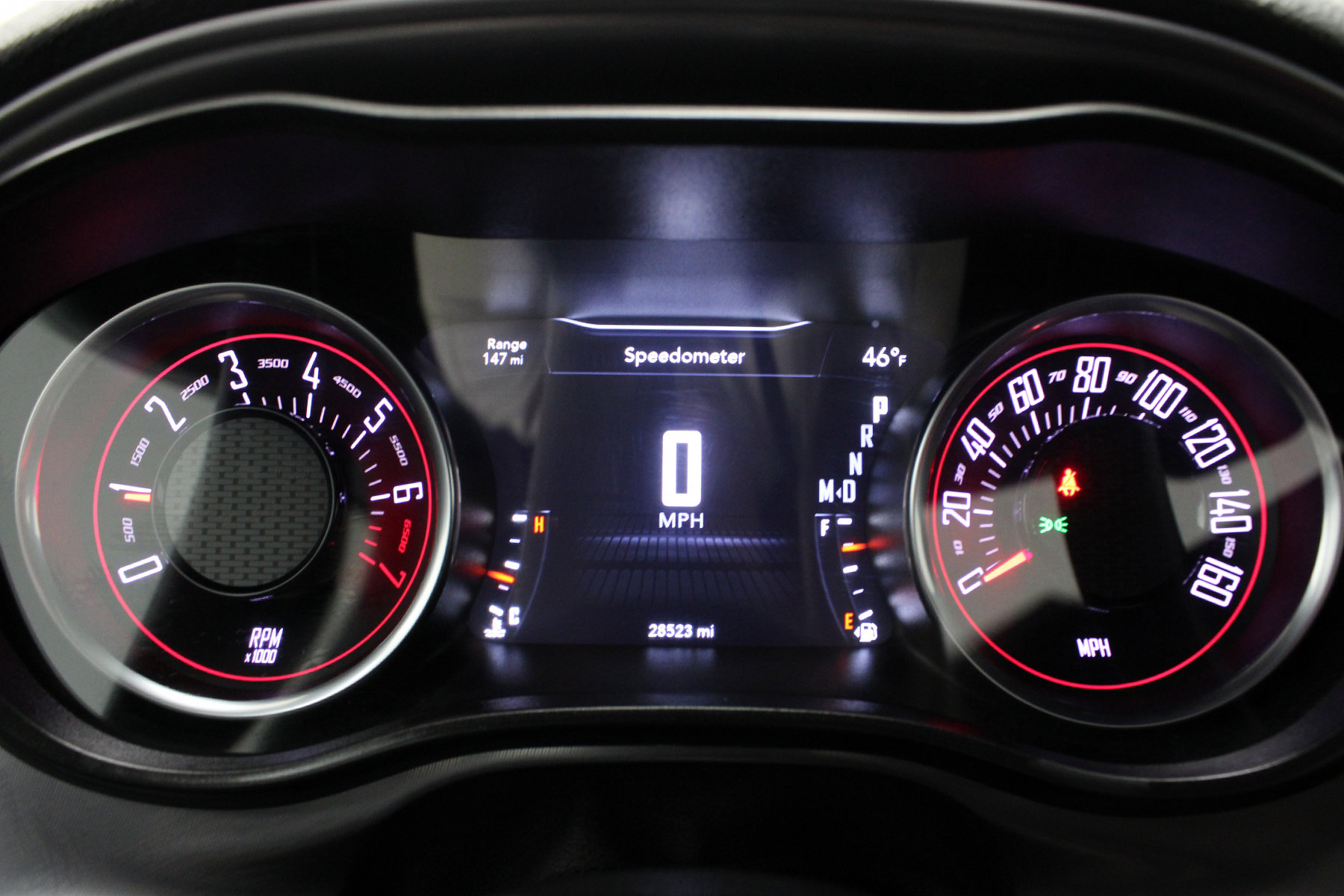 2023 Dodge Challenger SXT photo 4