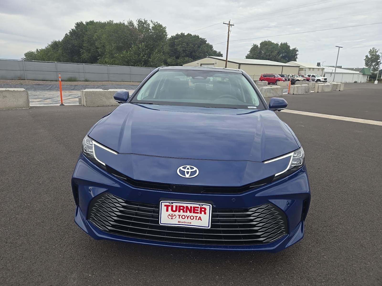 2025 Toyota Camry XLE photo 7