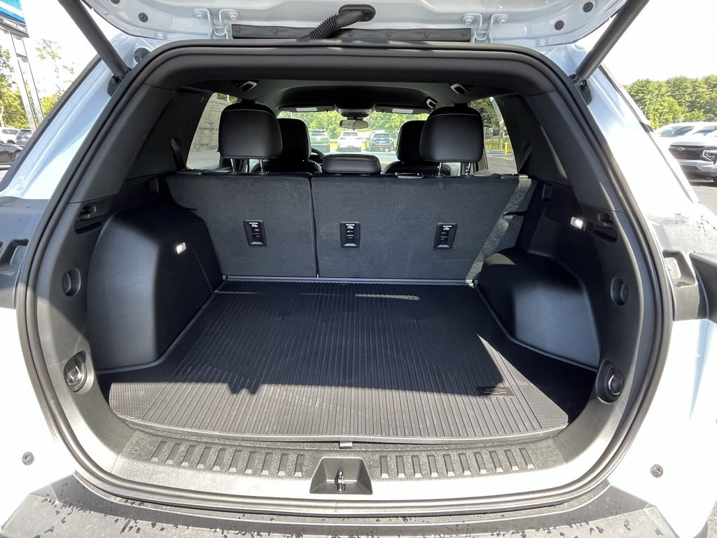 2026 Chevrolet Equinox ACTIV photo 14