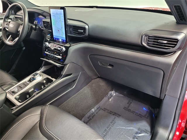 2021 Ford Explorer ST photo 10