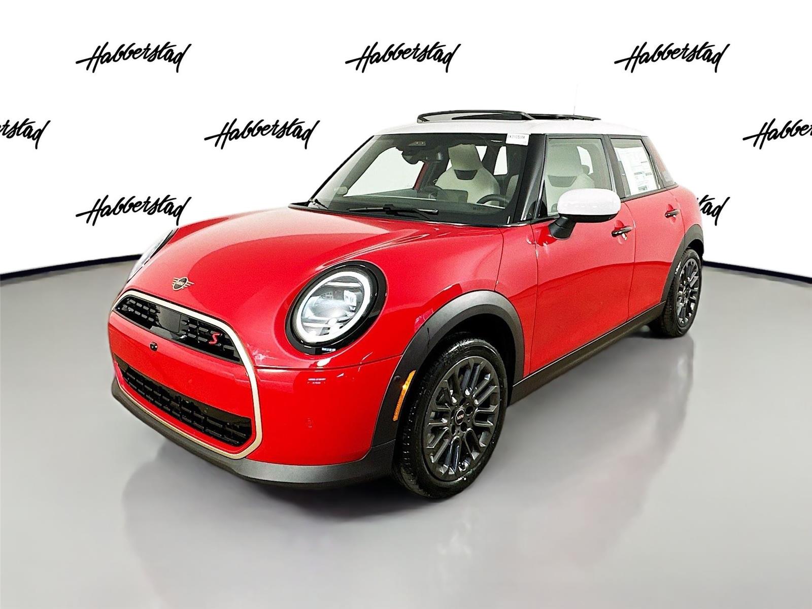 2025 MINI Hardtop 4 Door S's photo