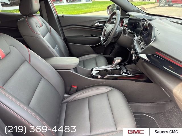 2024 Chevrolet Trax photo 32