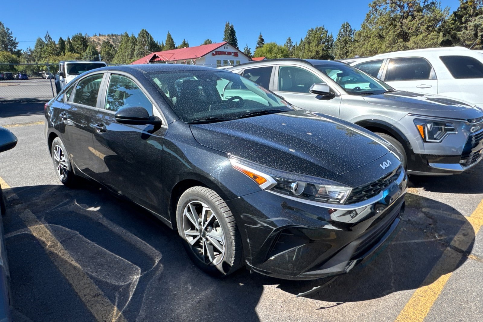 2024 Kia Forte LXS photo 2