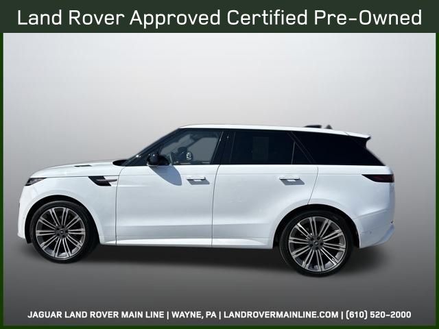 2025 Land Rover Range Rover Sport SE photo 21