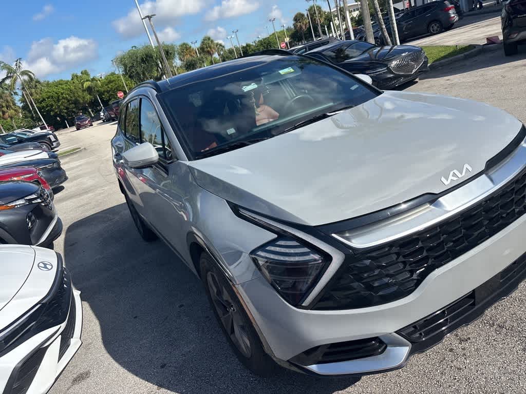 2025 Kia Sportage SX photo 2