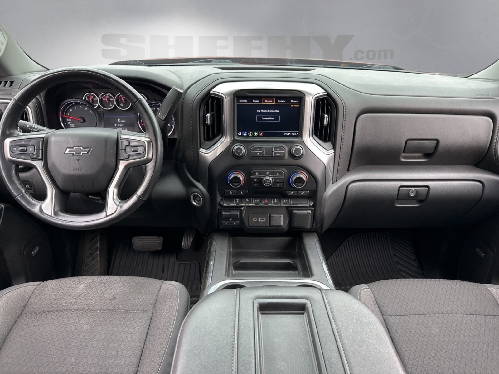 2020 Chevrolet Silverado 1500 RST photo 3