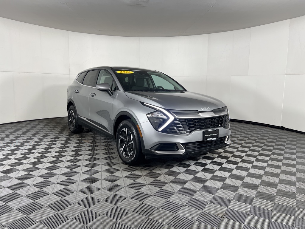 2023 Kia Sportage Hybrid LX photo 11
