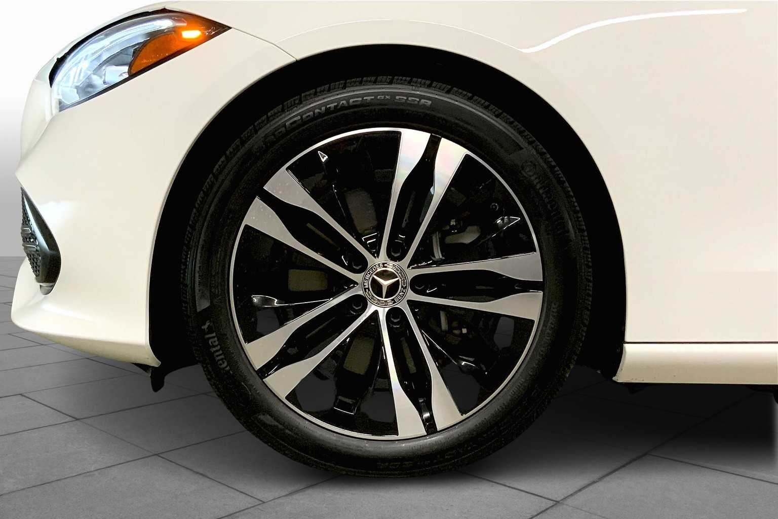 2022 Mercedes Benz C 300 photo 9