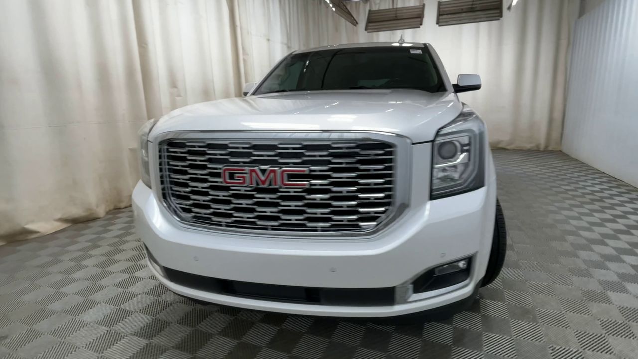 2019 Gmc Yukon Denali photo 3
