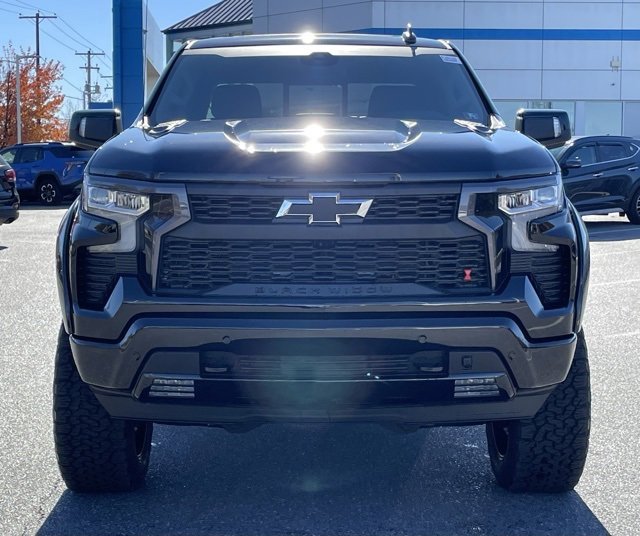 2026 Chevrolet Silverado 1500 RST photo 3