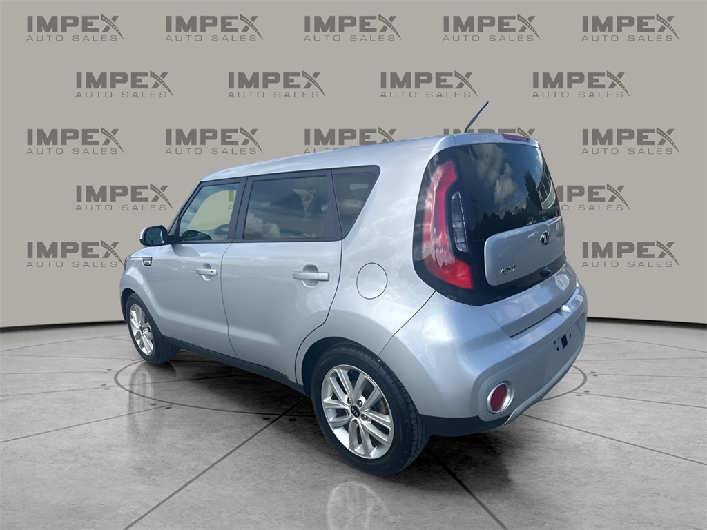 2019 Kia Soul Plus photo 3