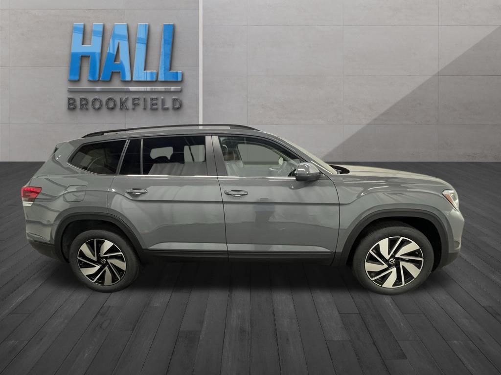 2025 Volkswagen Atlas SE Technology photo 6