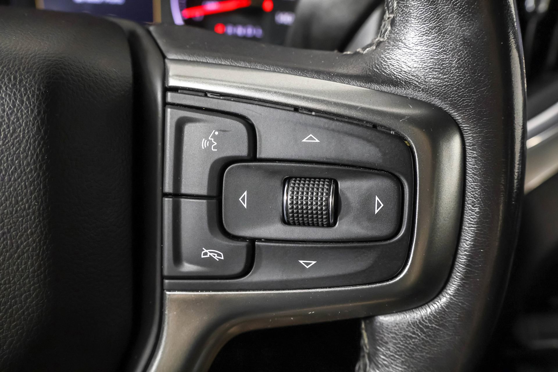 2021 Chevrolet Silverado 1500 LT photo 18