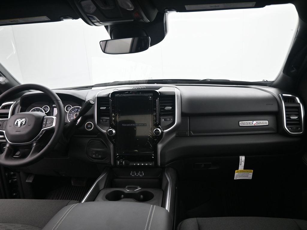 2025 Ram 2500 Big Horn photo 24