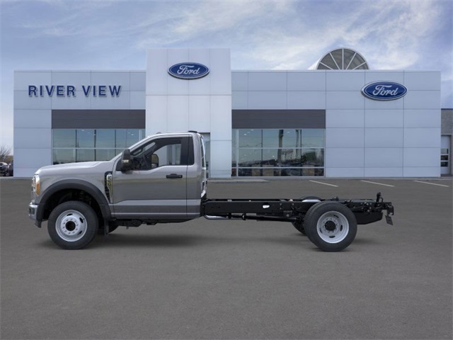 2026 Ford F-550 XL photo 3