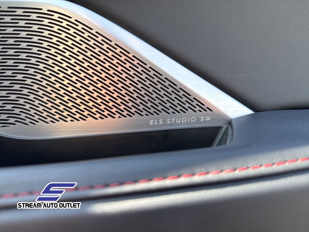 2023 Acura MDX A-Spec SH-AWD photo 16