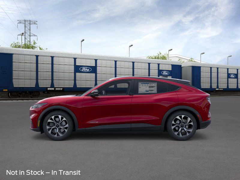 2025 Ford Mustang Mach-E Select photo 3