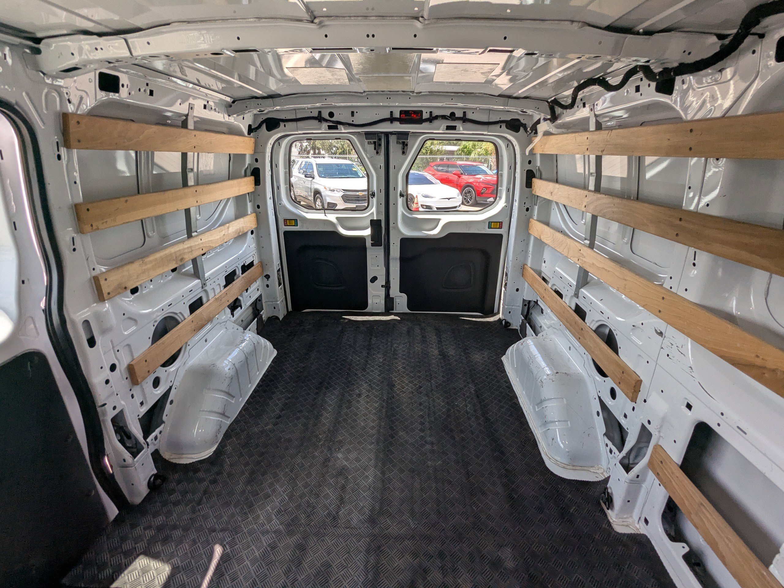 2024 Ford Transit Cargo Van photo 17