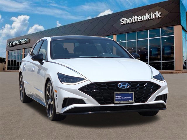 2023 Hyundai Sonata SEL Plus photo 3