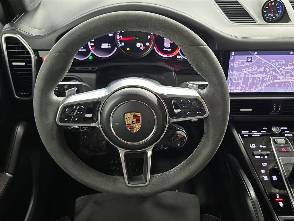 2021 Porsche Cayenne GTS photo 12