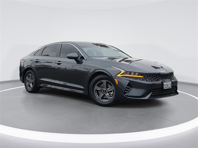 2024 Kia K5 LXS's photo