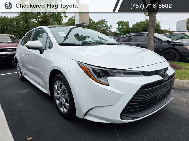 2024 Toyota Corolla LE photo 3